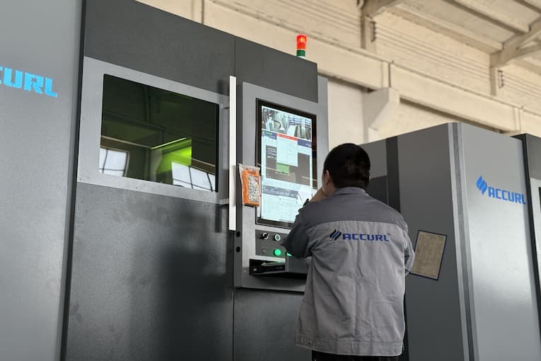 En Accurl, disfrute de un servicio excepcional y tecnología de vanguardia. La satisfacción del cliente es la base de todo nuestro trabajo.
