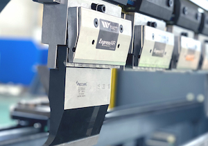 ¿Cómo elegir una máquina plegadora CNC?